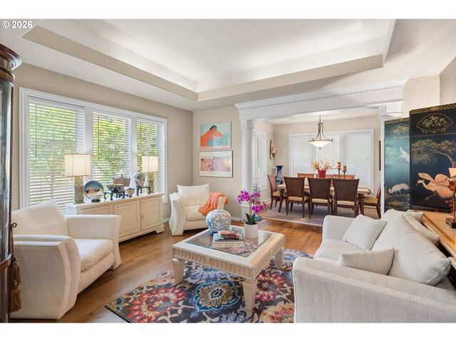 9930 Sw LUMBEE Ln, Tualatin, OR 97062
