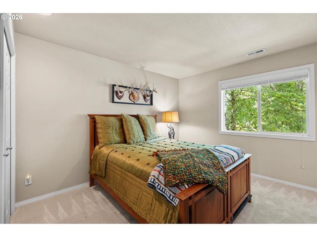 9930 Sw LUMBEE Ln, Tualatin, OR 97062