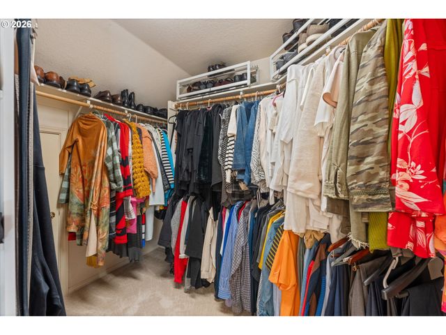 9930 Sw LUMBEE Ln, Tualatin, OR 97062