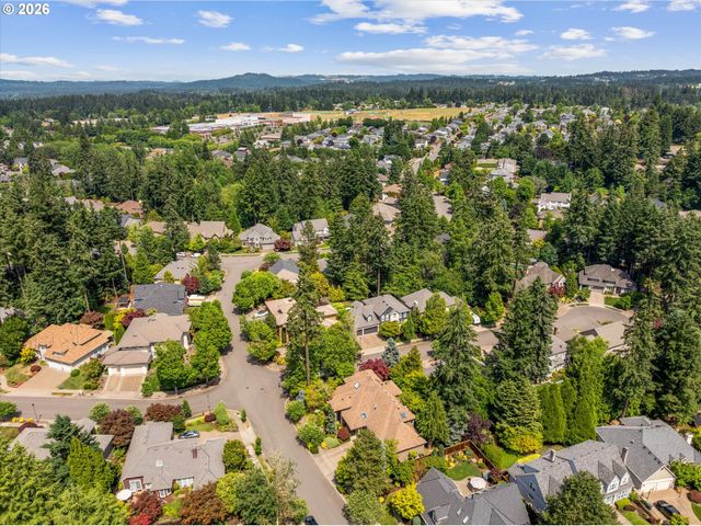 9930 Sw LUMBEE Ln, Tualatin, OR 97062