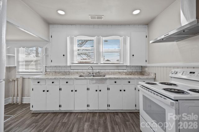 828 Park Avenue, Salisbury, NC 28144