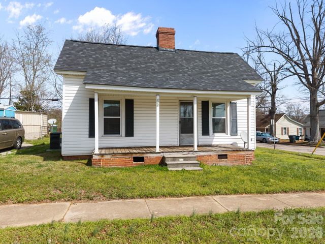 828 Park Avenue, Salisbury, NC 28144