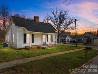 828 Park Avenue, Salisbury, NC 28144