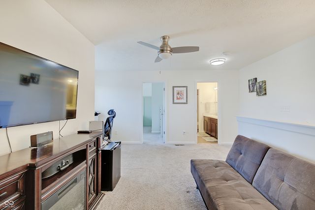 8727 Stoddard Lane, Indianapolis, IN 46217
