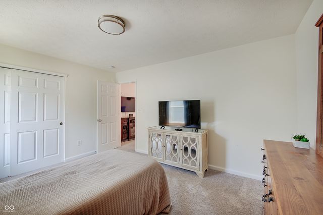 8727 Stoddard Lane, Indianapolis, IN 46217