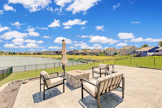 8727 Stoddard Lane, Indianapolis, IN 46217