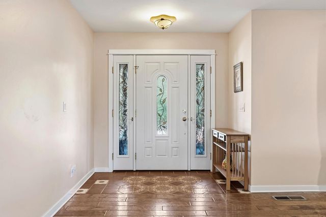 7101 Amoloc Ln, Lotus, CA 95651