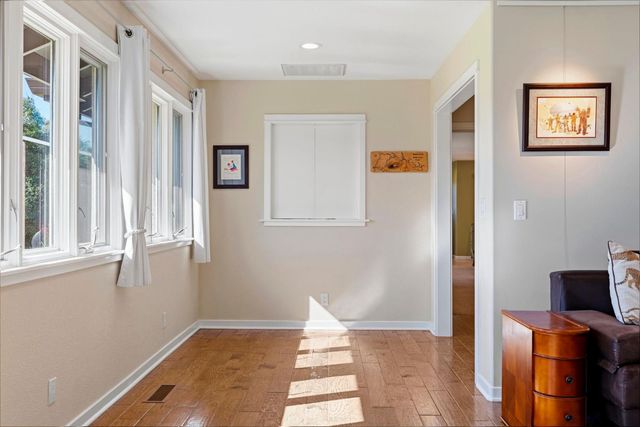 7101 Amoloc Ln, Lotus, CA 95651