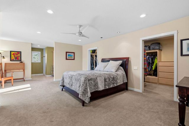 7101 Amoloc Ln, Lotus, CA 95651