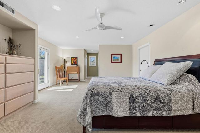 7101 Amoloc Ln, Lotus, CA 95651