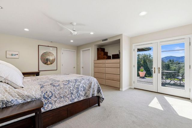 7101 Amoloc Ln, Lotus, CA 95651