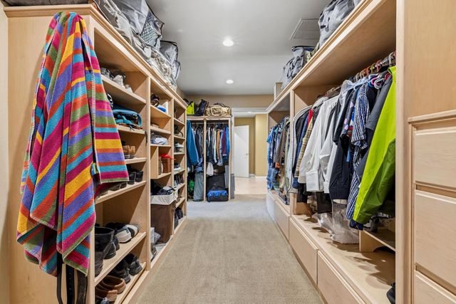 7101 Amoloc Ln, Lotus, CA 95651