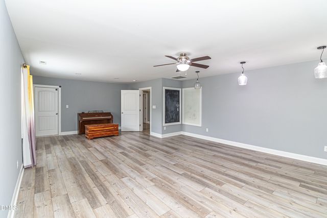 19 Willow Oak Trail, Clayton, NC 27520