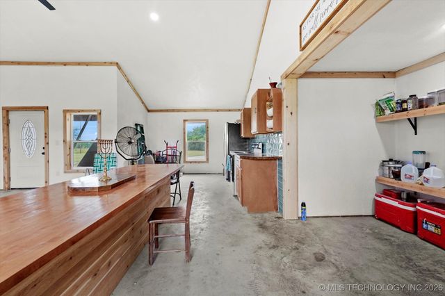 2200 N 166th Road, Mounds, OK 74047