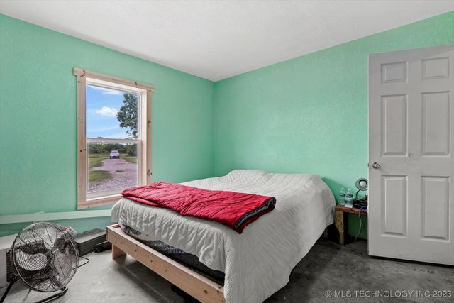 2200 N 166th Road, Mounds, OK 74047