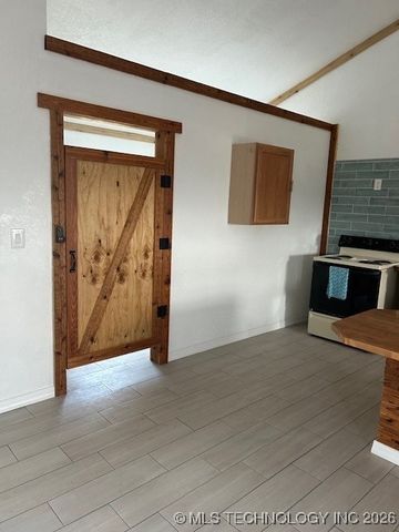 2200 N 166th Road, Mounds, OK 74047