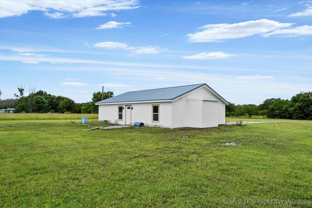 2200 N 166th Road, Mounds, OK 74047