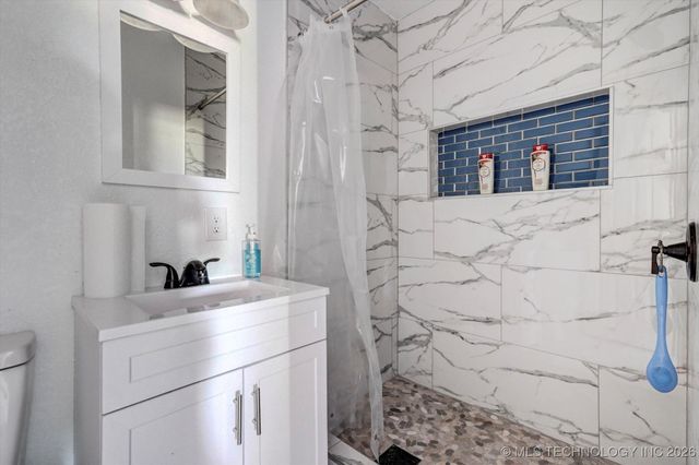 2200 N 166th Road, Mounds, OK 74047