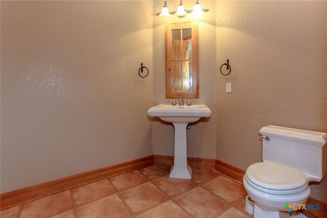 9776 Arroyo Drive, Belton, TX 76513