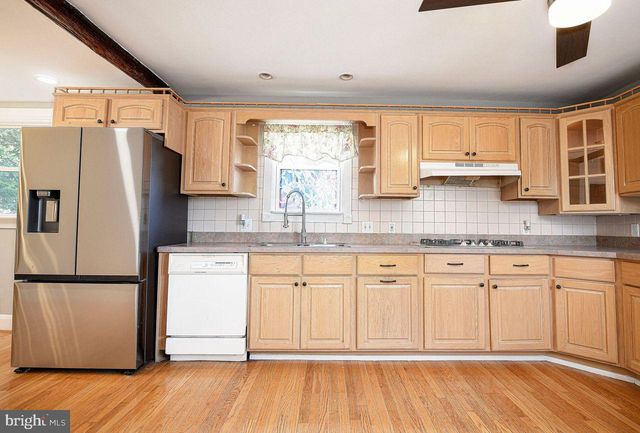 4216 THORNCLIFF RD, Nottingham, MD 21236