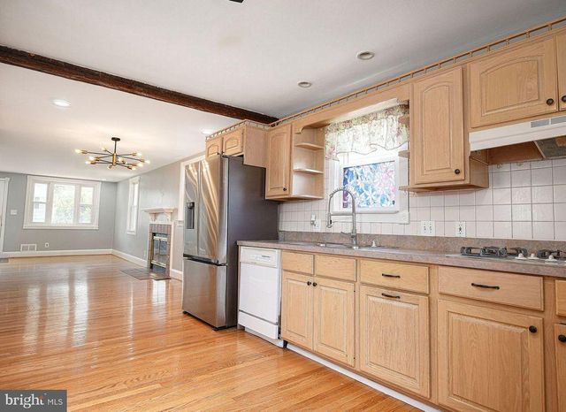 4216 THORNCLIFF RD, Nottingham, MD 21236