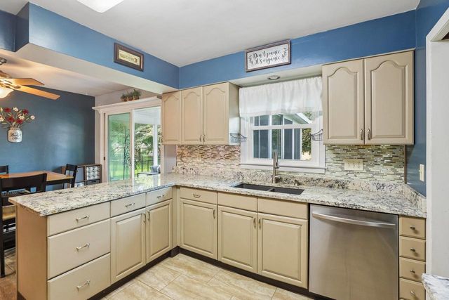 713 Taft Street, Sun Prairie, WI 53590
