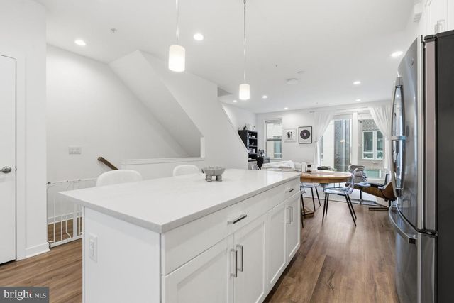 3118 SUNRISE WALK, Philadelphia, PA 19125