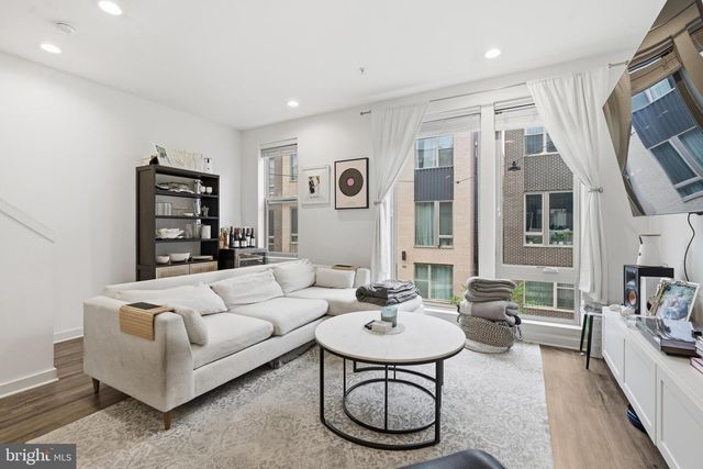 3118 SUNRISE WALK, Philadelphia, PA 19125