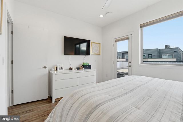 3118 SUNRISE WALK, Philadelphia, PA 19125