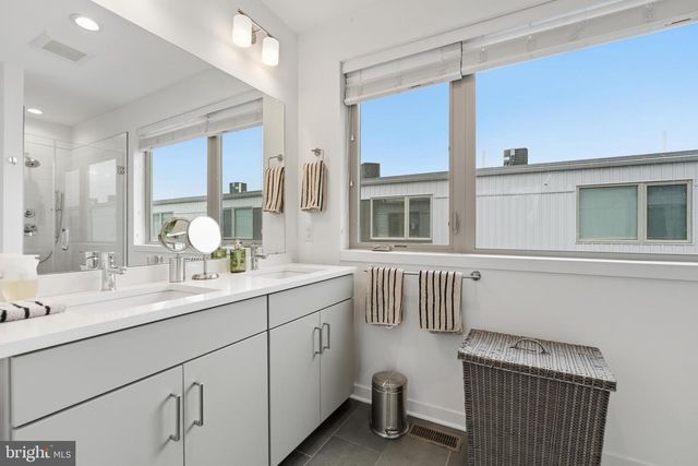 3118 SUNRISE WALK, Philadelphia, PA 19125