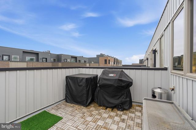 3118 SUNRISE WALK, Philadelphia, PA 19125