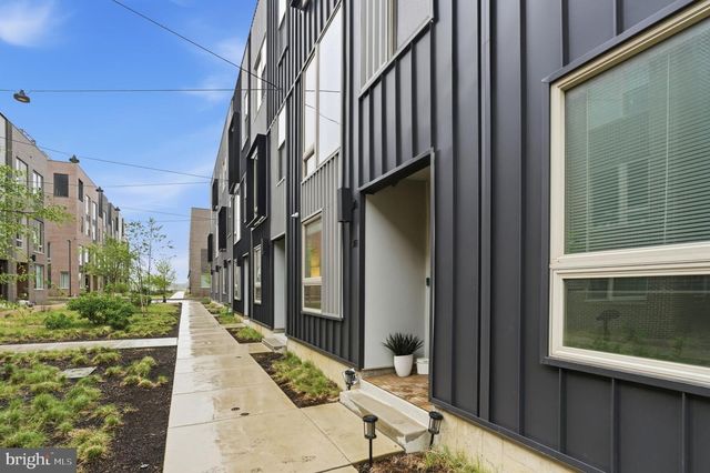 3118 SUNRISE WALK, Philadelphia, PA 19125