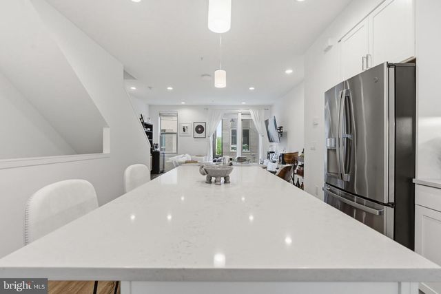 3118 SUNRISE WALK, Philadelphia, PA 19125