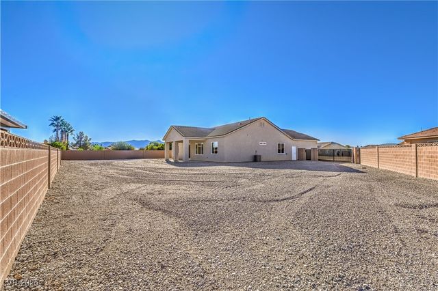 5111 Andover, Pahrump, NV 89061