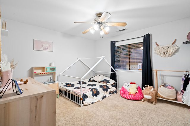 1762 Plymouth Avenue, Tulare, CA 93274