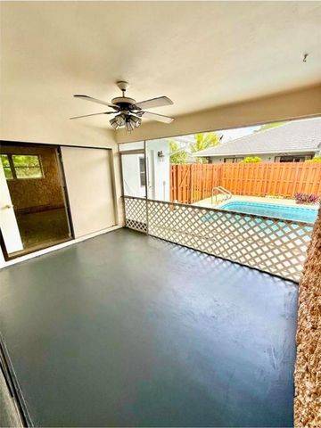 2382 NW 86th Lane, Coral Springs, FL 33065