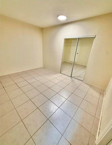 2382 NW 86th Lane, Coral Springs, FL 33065