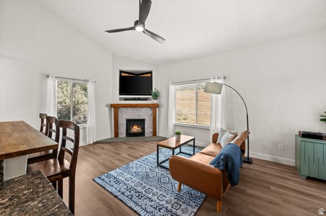 9229 S JEFFERSON CV, Sandy, UT 84070