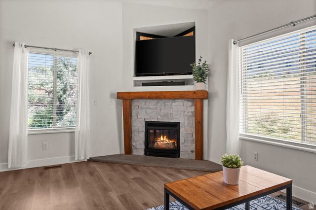9229 S JEFFERSON CV, Sandy, UT 84070