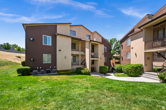 9229 S JEFFERSON CV, Sandy, UT 84070