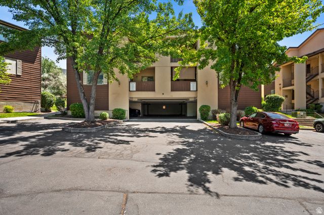 9229 S JEFFERSON CV, Sandy, UT 84070