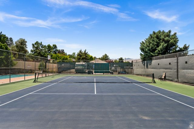 9229 S JEFFERSON CV, Sandy, UT 84070