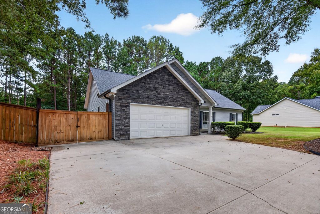 371 Northridge Drive, Senoia, GA 30276 — photo 4