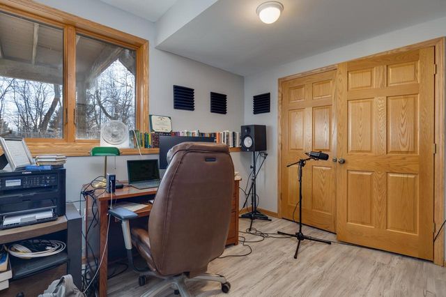 4805 Schneider Drive, Fitchburg, WI 53575