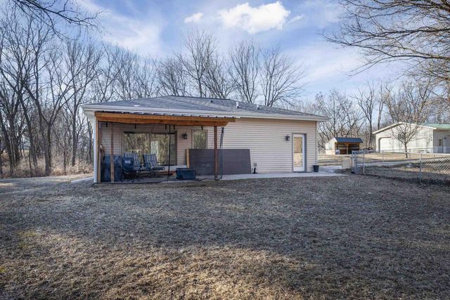 4805 Schneider Drive, Fitchburg, WI 53575