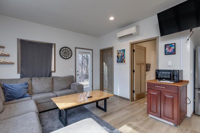 4805 Schneider Drive, Fitchburg, WI 53575