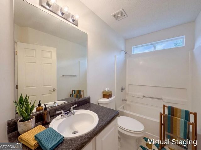 3936 Kimberlyn Court, Rex, GA 30273