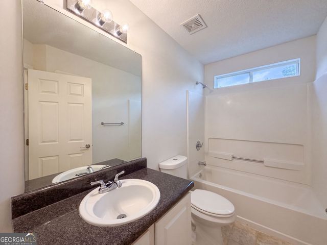 3936 Kimberlyn Court, Rex, GA 30273