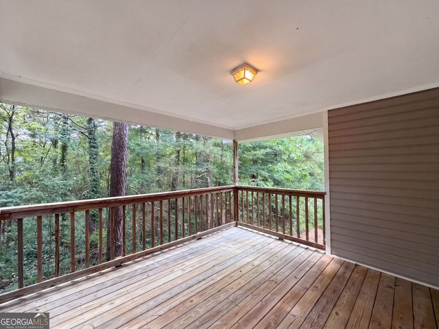 3936 Kimberlyn Court, Rex, GA 30273