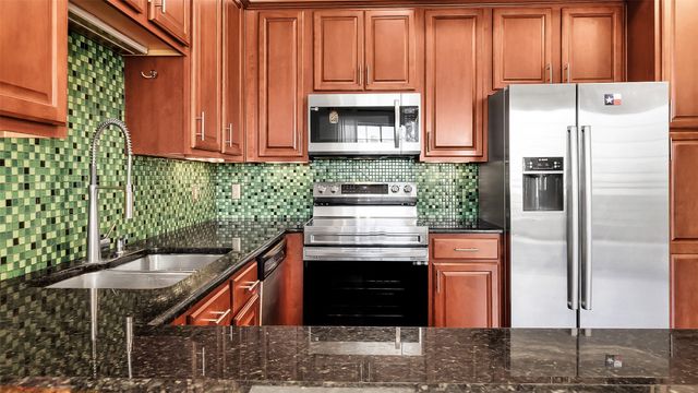 3225 Turtle Creek Boulevard 917, Dallas, TX 75219